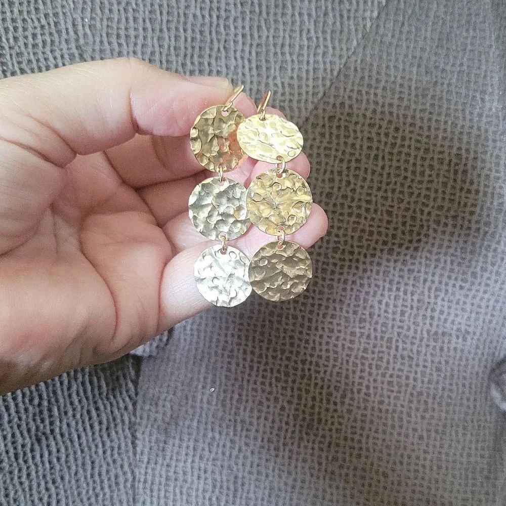 ✨️HP✨️ Gold💛 Filled Hammered🔨 Triple3️⃣ Disc📀 Earrings - Picture 15 of 15